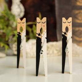 Wedding Couple Peg Wedding Favour - Perfect Wedding Favour Gifts for Guests.
